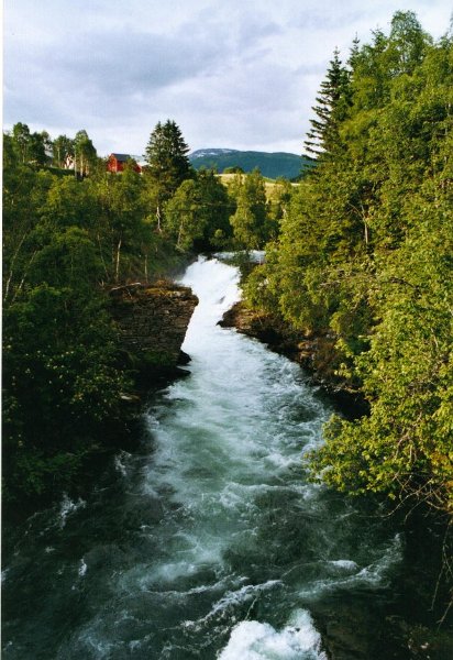 2002060336 myrkdalen foss